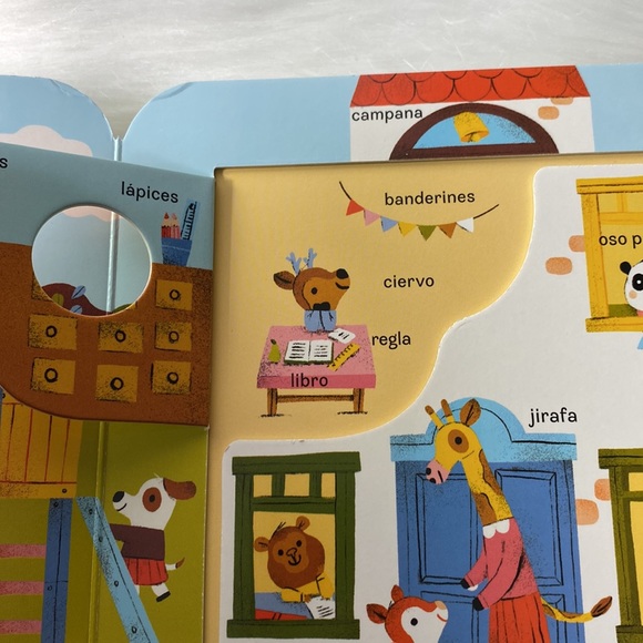 Baby/Toddler/Children Board Book in Spanish " Los Nombres de las Cosas" Tapitas - Picture 10 of 16